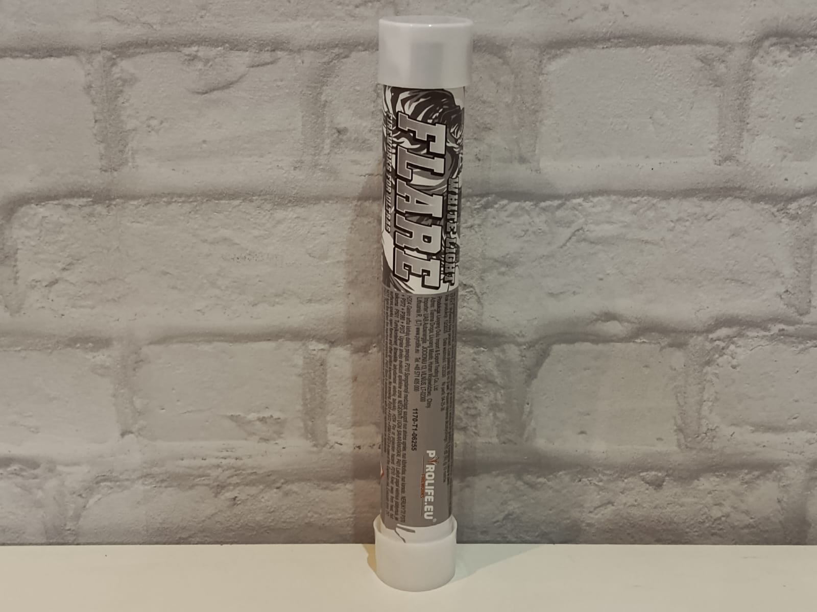 PF-5 FLARE WHITE